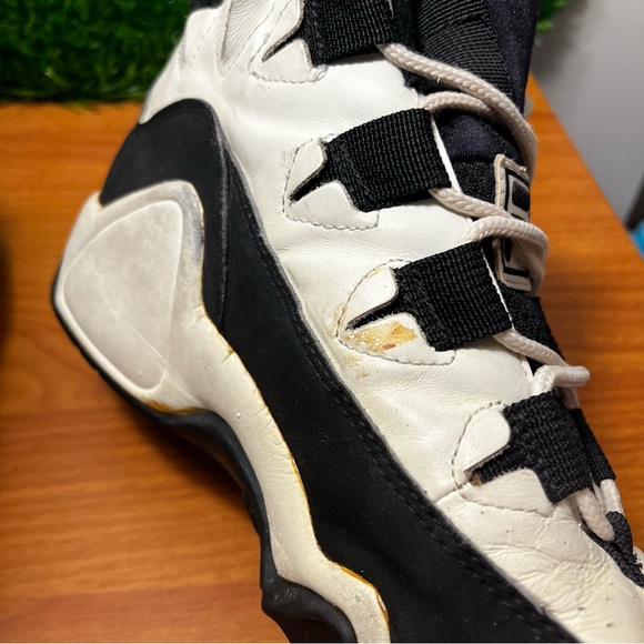 Grant Hill 1 OG White Navy 1995 - Picture 9 of 10